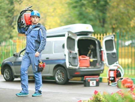 машина для чистки труб R600