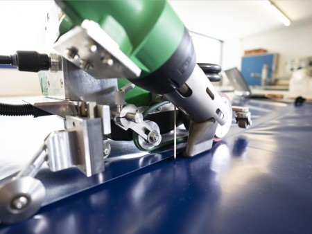 Сварочный аппарат горячего воздуха Униплан 500 - сварка рекламных банеров